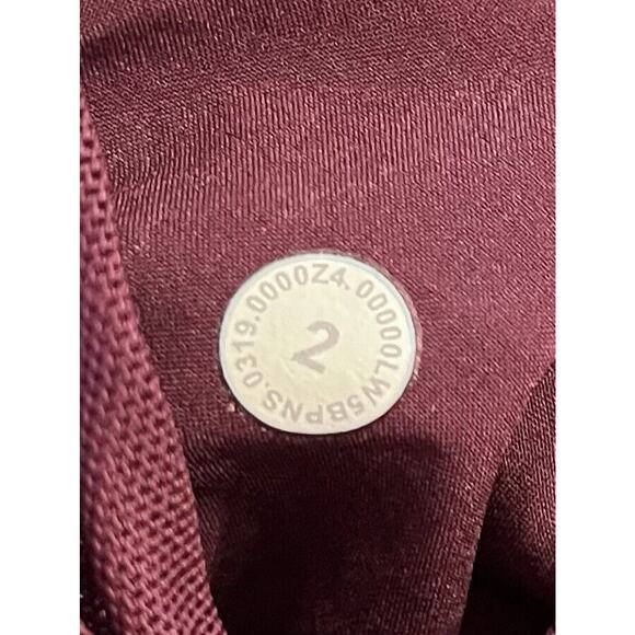 Lululemon On the Fly Pant 7/8 SIZE 2 Dark Red Garnet Drawstring Quick Dry EUC - Picture 6 of 7